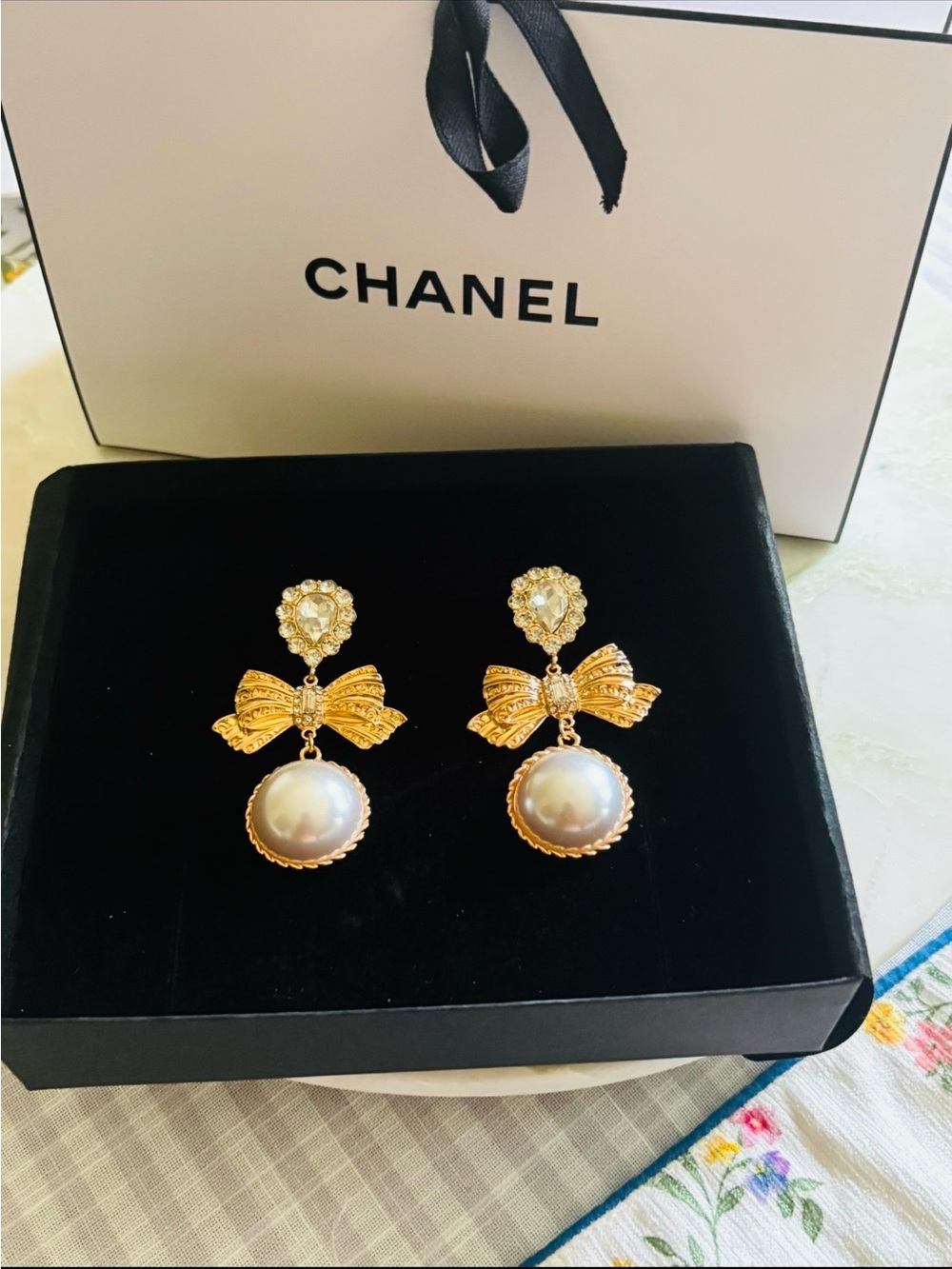 Cuteness 💛 Earrings